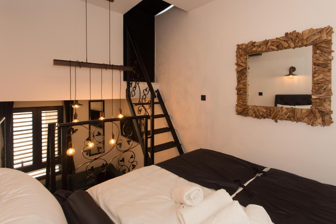 Amaizing Apartment Near Airport Kaštel Štafilić Eksteriør bilde