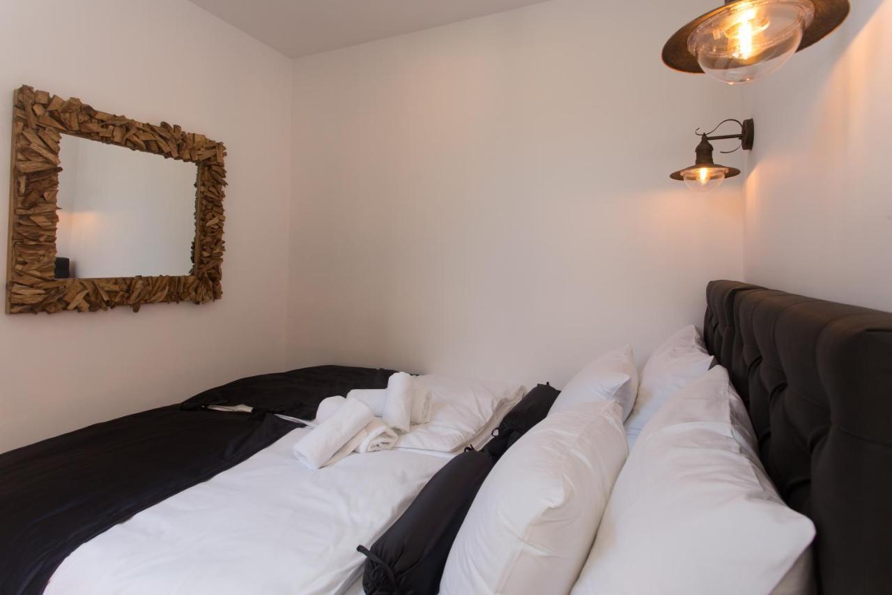 Amaizing Apartment Near Airport Kaštel Štafilić Eksteriør bilde