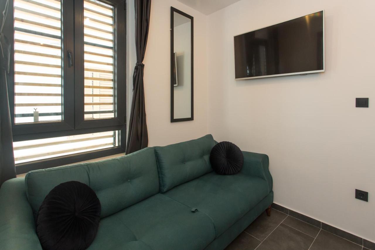 Amaizing Apartment Near Airport Kaštel Štafilić Eksteriør bilde